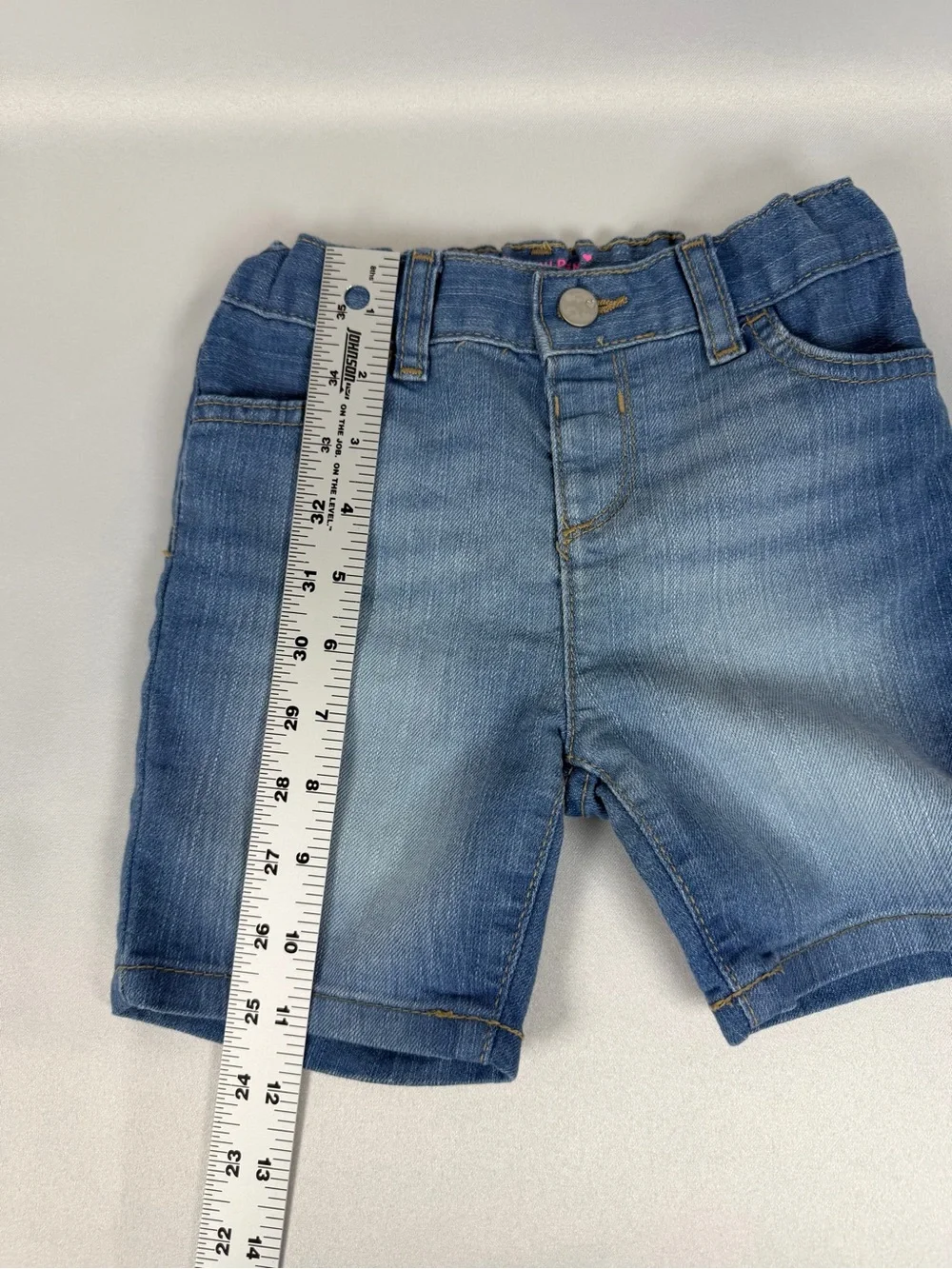 The Children’s Place Girls Denim Shorts Size 3T NWT